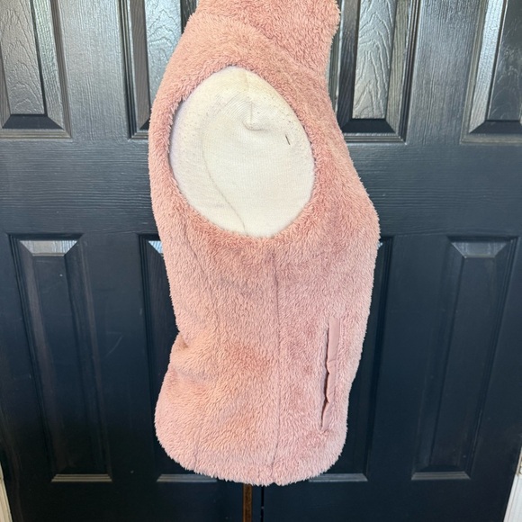 -Patagonia Women’s Vest
-Size S - Picture 4 of 10